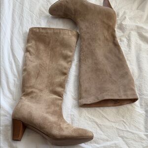 Elegant Tan Suede Knee-High Boots 👢. Journey collection.